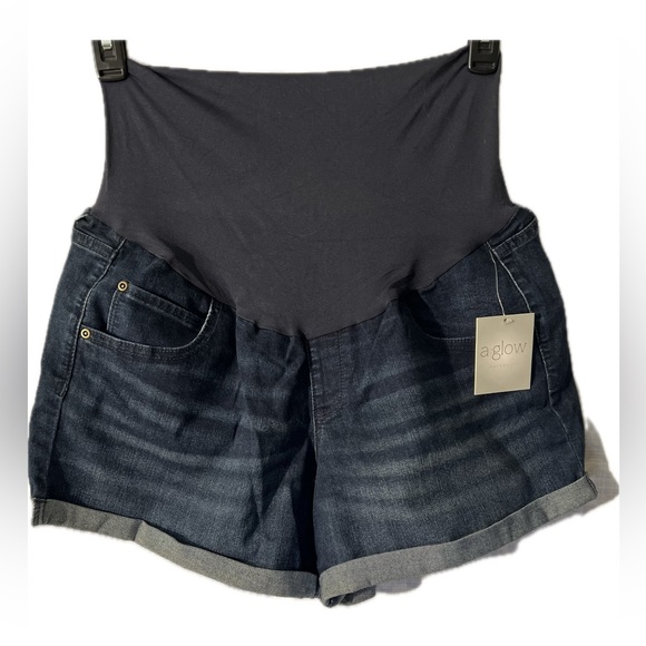 a:glow Maternity Denim Shorts - Picture 3 of 8